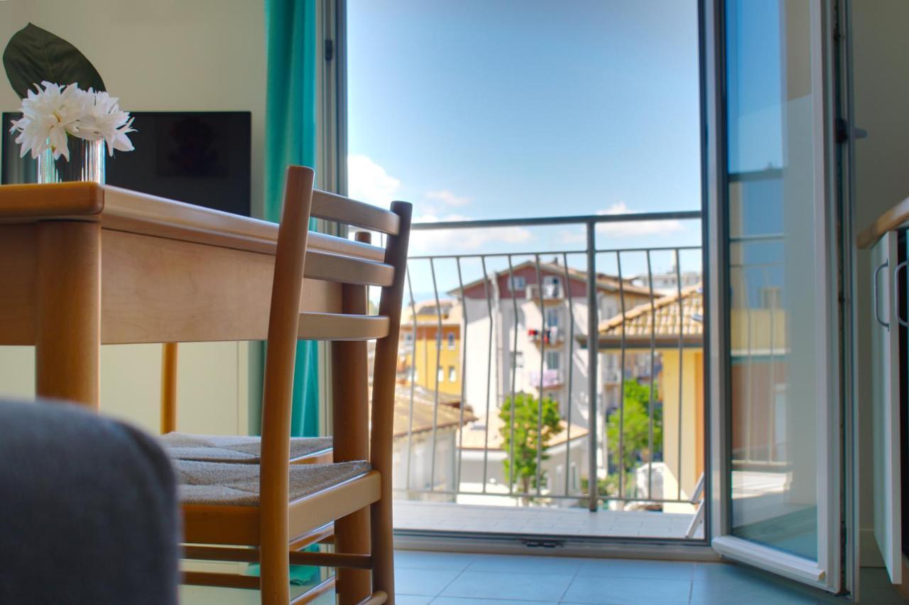 Sun Beach Residence リミニ エクステリア 写真