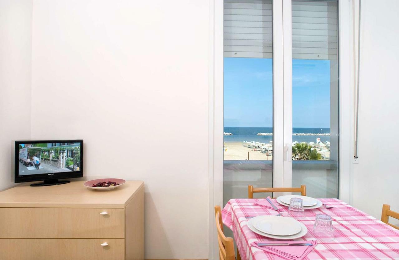 Sun Beach Residence リミニ エクステリア 写真