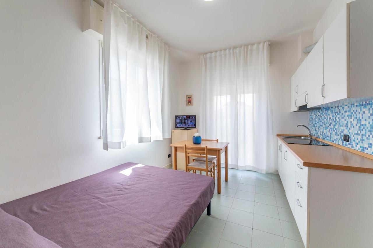 Sun Beach Residence リミニ エクステリア 写真